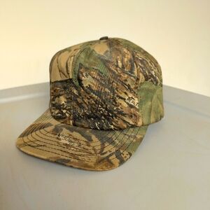 Vintage Insulated Camo Hat